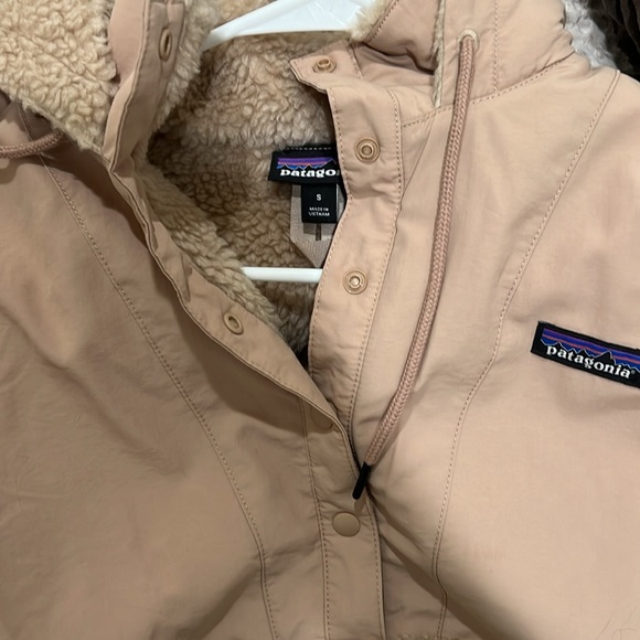 Nude pink Patagonia pullover - Picture 3 of 3